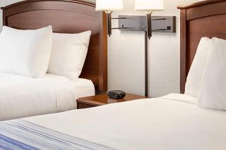 AmericInn by Wyndham Sauk Centre - Sauk Centre - 8