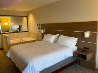 Holiday Inn Express Hotel & Suites Portland by IHG - 3