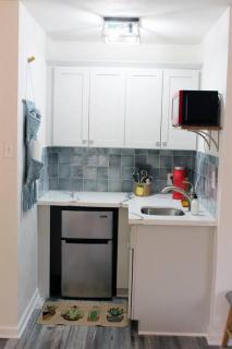 Adorable Ground Level Boho Studio Blocks From Dwntn-C - Tempe - 5