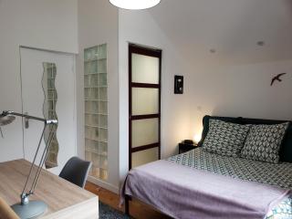 Logement central, calme, proche château et INSEAD - 6