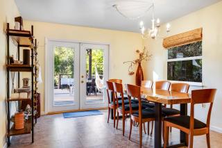 Cloverdale Creekside Retreat - 5