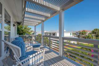 Seaview Hideaway - 8