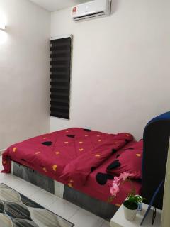 Anggun Homestay - Seri Iskandar - 3