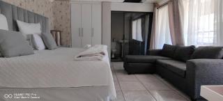 016 Guest House - 6