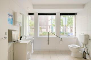 Luxury 3-Storey Loft with free parking on premises - 1