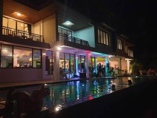 Baan Ampai Beach Hotel - Hua Thanon Beach - 0
