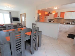 Maison 3* lumineuse à Fouesnant, proche centre, 6 pers., jardin, terrasse, à 4 km des plages - FR-1-481-82 - 2