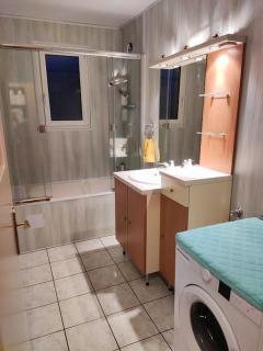 Appartement 76m2 lumineux centre ville garage privé 3ieme étage sans ascenseur - Fougères - 5