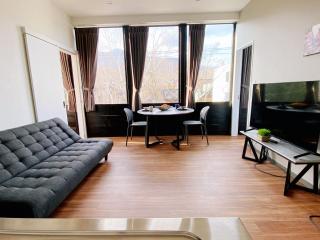 Q FOX BLACK DIAMOND HOTEL - Kutchan - 3
