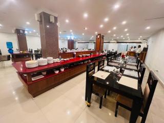 Bodhgaya Regency Hotel - 4