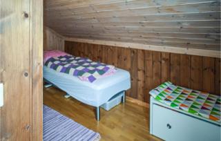 4 Bedroom Nice Home In Vikersund - 9