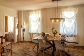 Kunstvoll - individuelle 4-Zimmer Ferienwohnung mit Balkon in Meißen - Meißen - 4