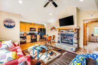 Cascade Cozy at Roslyn Ridge Resort - Ronald - 4