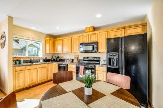 Cascade Cozy at Roslyn Ridge Resort - Ronald - 2