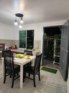 Sunrise Bedrooms and Transit - Ranau - 2
