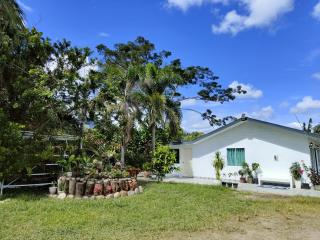 Sunrise Bedrooms and Transit - Ranau - 0
