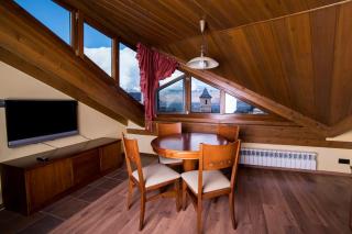 Hotel Roca - Alp - 4