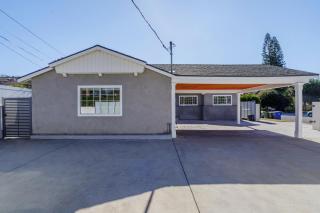 New 5 bed w/hot tub close to Universal sleeps 12 - Los Angeles - 6