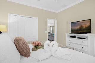 Light Yellow Home Lift Your Mood Near Disney 5beds - Kissimmee - 2