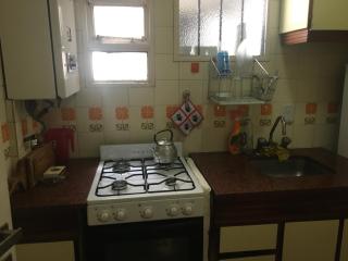 Depto luminoso próximo a av.Sta Fe y Av.Pueyrredon - Buenos Aires - 7