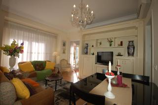 Lets Holidays Centric Apartment in Barcelona - 8