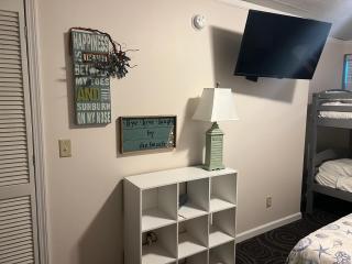 The Beachside - Sylvan Beach - 4