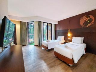 The Batu Hotel & Villas - Batu - 5