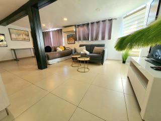 Barak Royal Suites 20 sea view - ג'קוזי בחצר ומרפסות עם נוף לים - 3