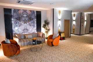 Al Yarmouk International Hotel - 1