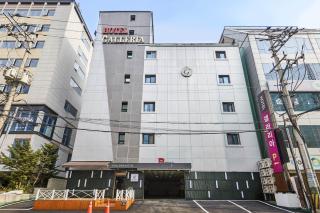 Galleria Hotel - Suwon - 0