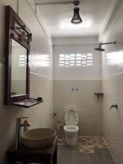 Nomad Guesthouse - 1