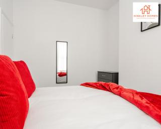 Stylish Home 8 Guests - Liverpool - Free Wifi & Parking By Hinkley Homes Short Lets & Serviced Accommodation - Liverpool - 4