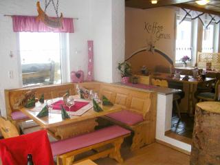Hotel-Pension Würzbauer - 4