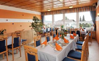 Hotel-Pension Würzbauer - 5