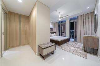 Paramount Midtown Deluxe 1 BR Apartment with Full Burj-Khalifa View - 6