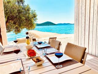 BUQEZ ECO RESORT - Beach Villa 28 - Directly by beach - Drage - 9