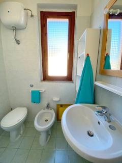 Paradise Flat 48-49 - View, Garden & Parking - 200m beach - 3