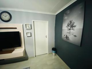 6 the Curve Unit 2 - 5