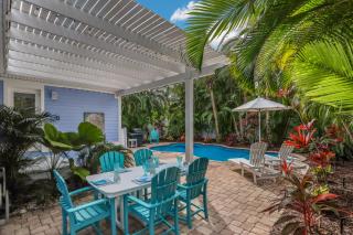 Bean Point Beach Cottage: North End Pool Home, Close to Beach & Bay by Anna Maria Life - 8