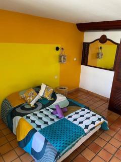 Studio au soleil levant, avec piscine - 8