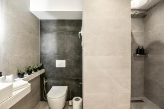 Luxury Downtown Apartment C2 - 1