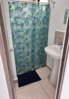 Residencial Brisas del Pacifico - 5 Min Playas - 1