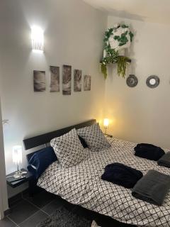 Chambre agréable avec jacuzzi - Marseille - 0