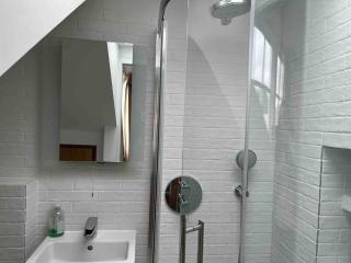 CB53 Tower Bridge Townhouse 2 bathrooms & Free parking - Londra - 7