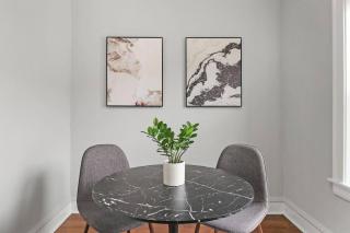 Charming 1BR Unit Close to Vibrant Shops & Dining - Montrose 1B - Chicago - 8