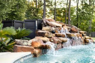 2 King Suites with Private Pool and Spa, Texas-Sized Covered Patio and Outdoor Kitchen and BBQ - Tomball - 9