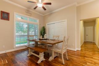 2 King Suites with Private Pool and Spa, Texas-Sized Covered Patio and Outdoor Kitchen and BBQ - Tomball - 5