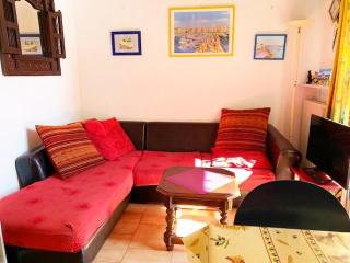 Villa Mitoyenne avec Piscine et Parking Privé, à 15 min de la Plage et Activités Nautiques - FR-1-607-62 - Cap d'Agde - 9