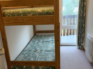 Appartement F2 cabine 6 pers. avec wifi et parking aux Angles - FR-1-295-138 - 6