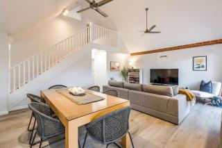 Bluewater Bungalow - 1